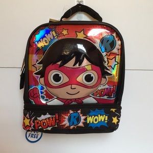 RYAN’S WORLD/Accessory Innovations
Ryan's World Dual Compartment Lunch Bag NWT